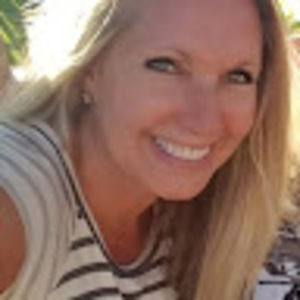 Meet your Posher, Carolyn